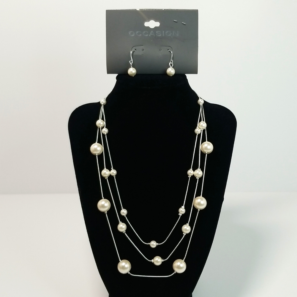 Kohls Occasion Faux Pearl 3 Strand Wedding Bridal Necklace With Earrings 20"